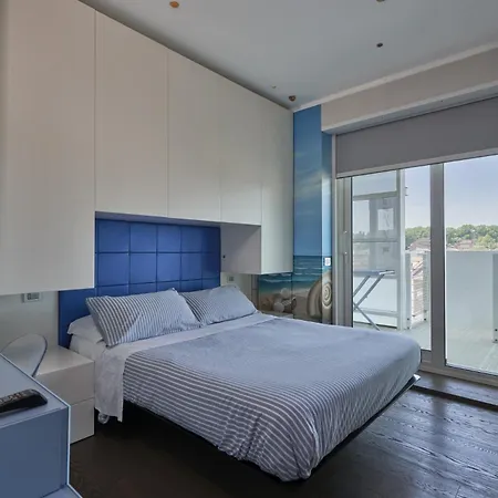 Luxury With Parking By Host Hero Apartmán Civitanova Marche