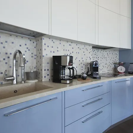 Appartamento Luxury Seafront With Private Parking And