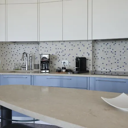 Luxury With Parking By Host Hero