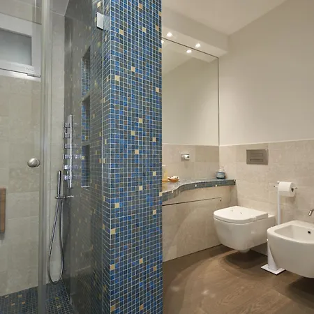 Appartamento Luxury Seafront With Private Parking And
